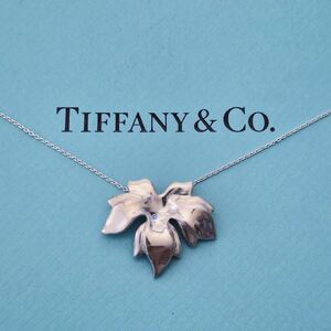 RARE Vintage Tiffany & Co. Maple Leaf Sterling Silver Pendant Necklace